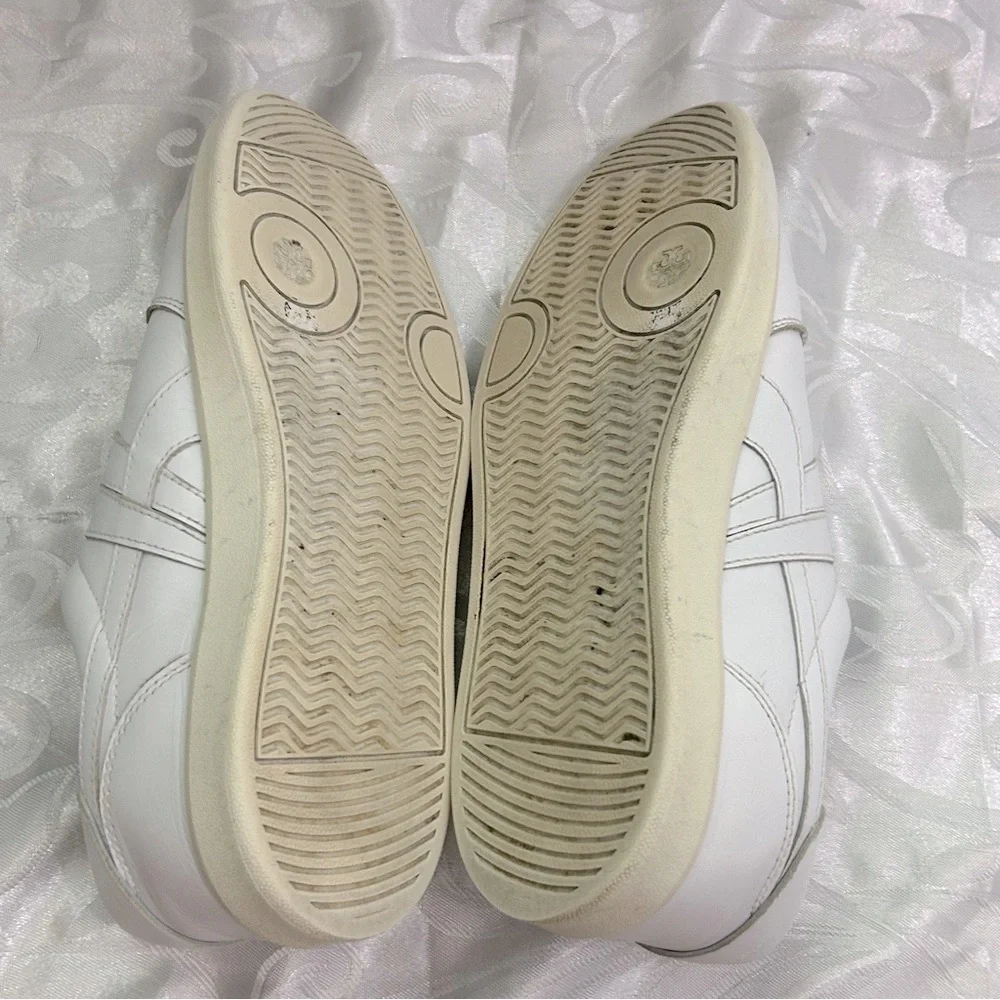 Tory Burch Sneakers Ladies Size 8 Canvas Lace Up Sneakers
